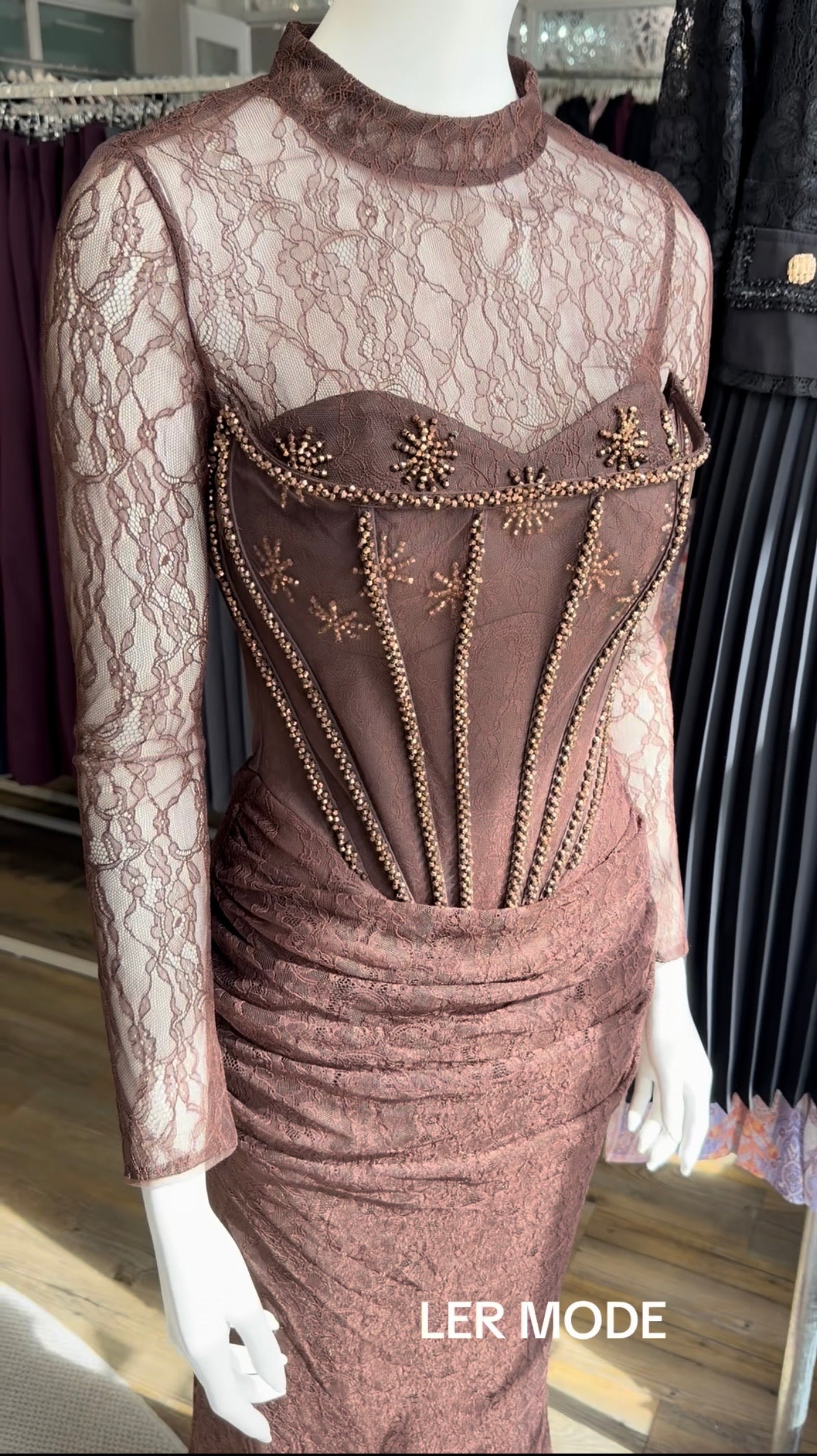 Rana Eveningdress Bruin