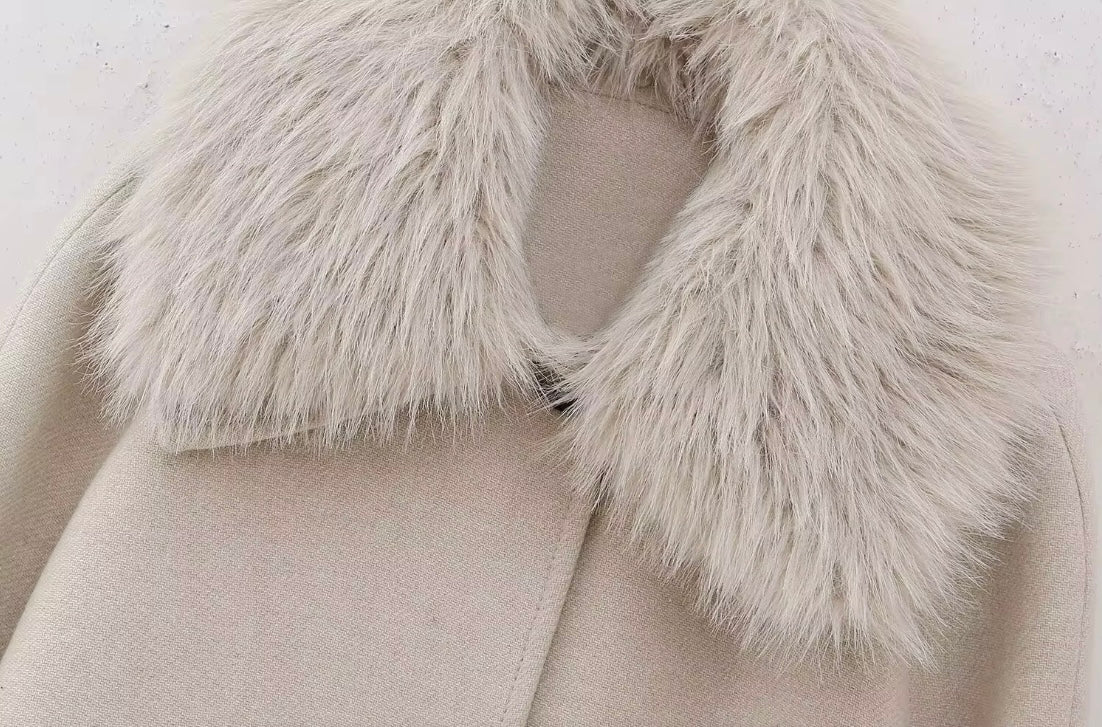 DÉSIRÉE Cape Jacket- Beige