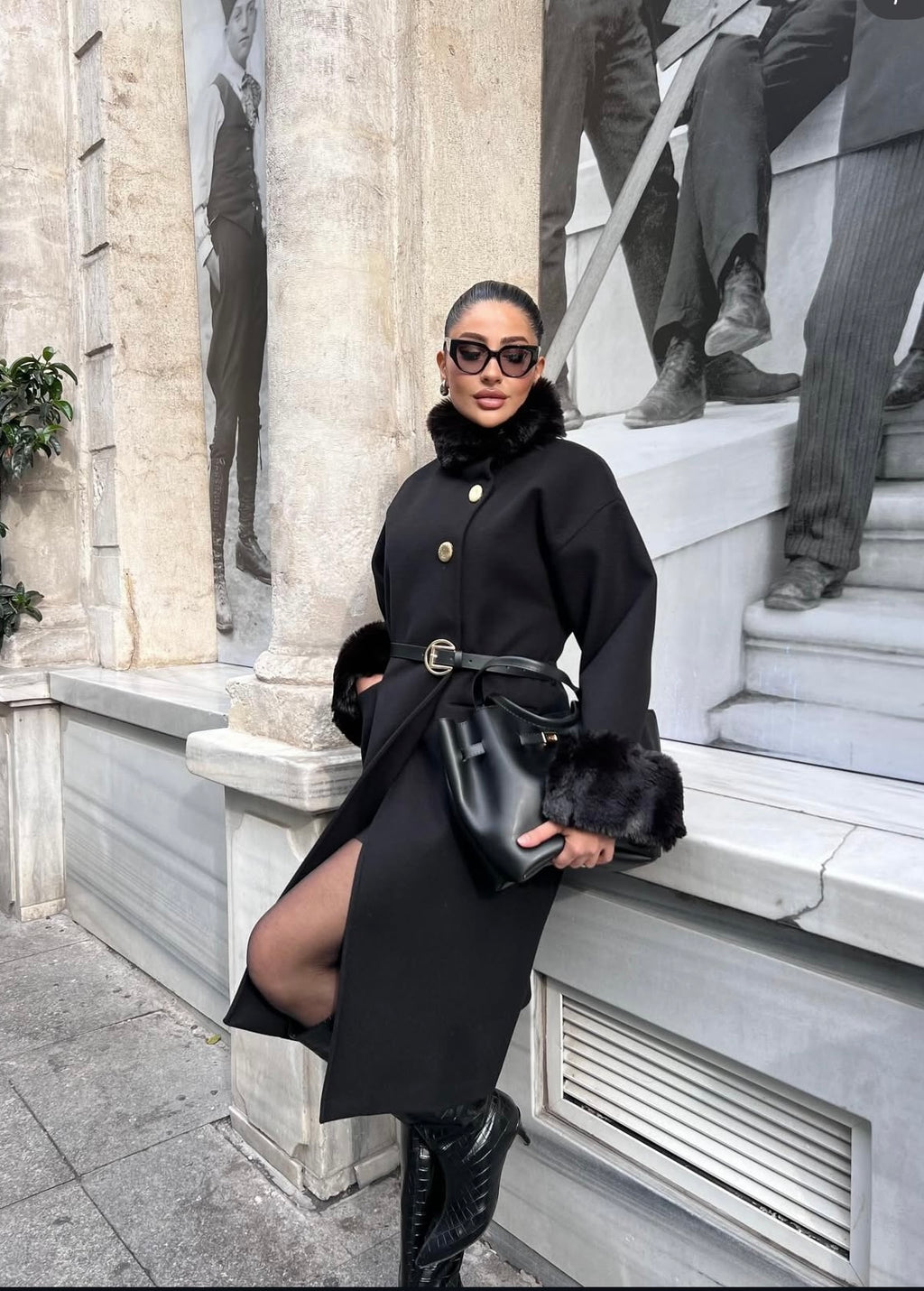 Noir Royale Coat