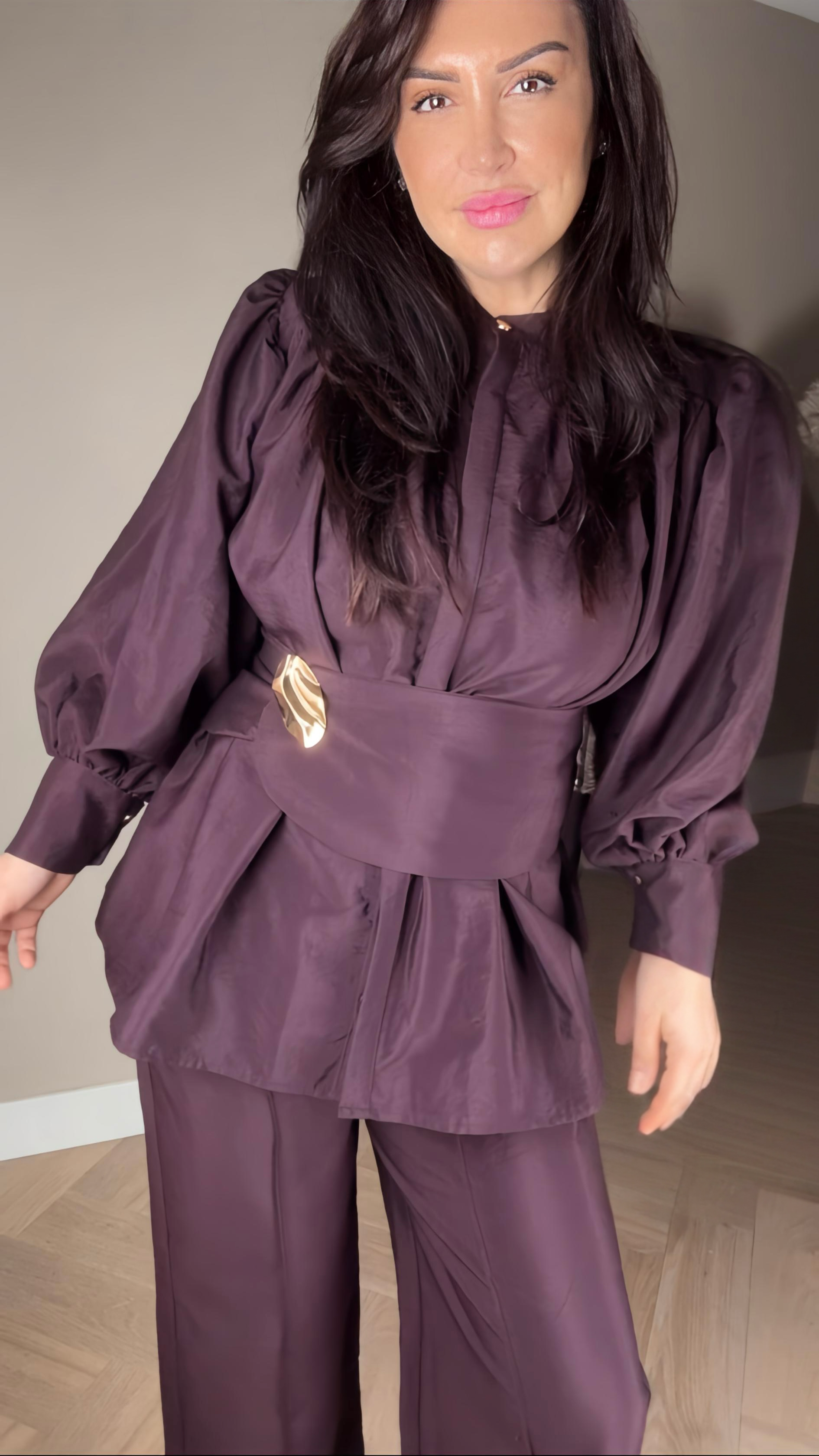 Céleste Burgundy Elegance